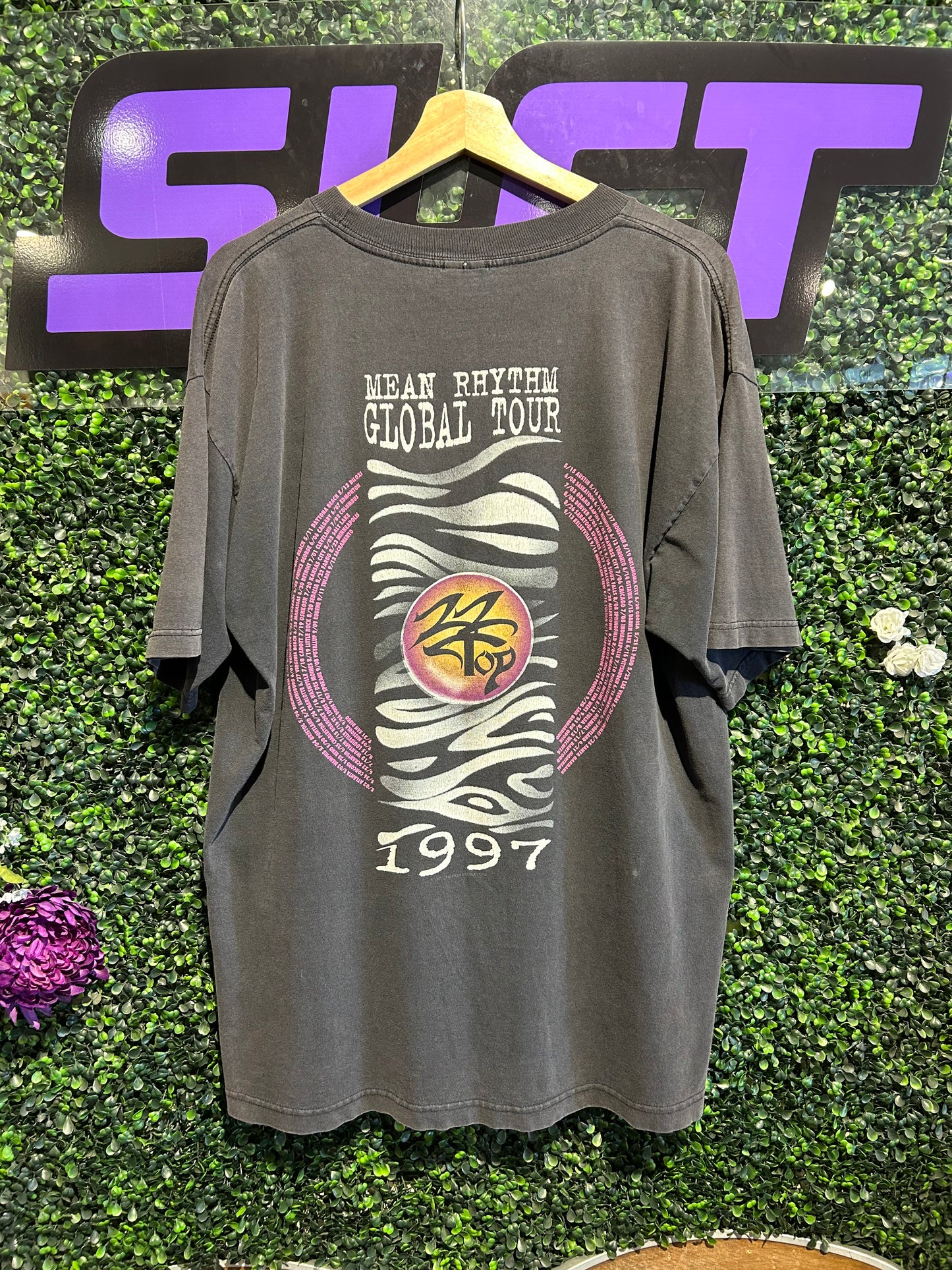 1997 ZZ Top Mean Rhythm Global Tour T-Shirt. Size XL
