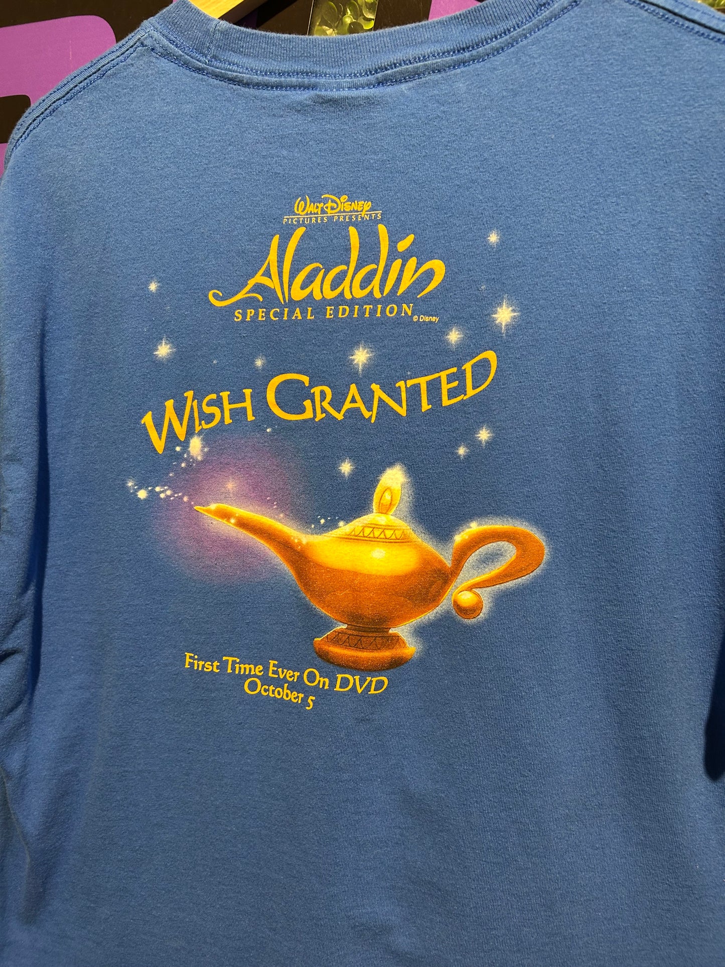 Vintage Aladdin Special Edition DVD Release T-Shirt. Size Large