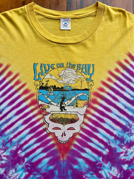 1998 Live On The Bay Jerry Garcia Band Tie-Dye T-Shirt. Size XL