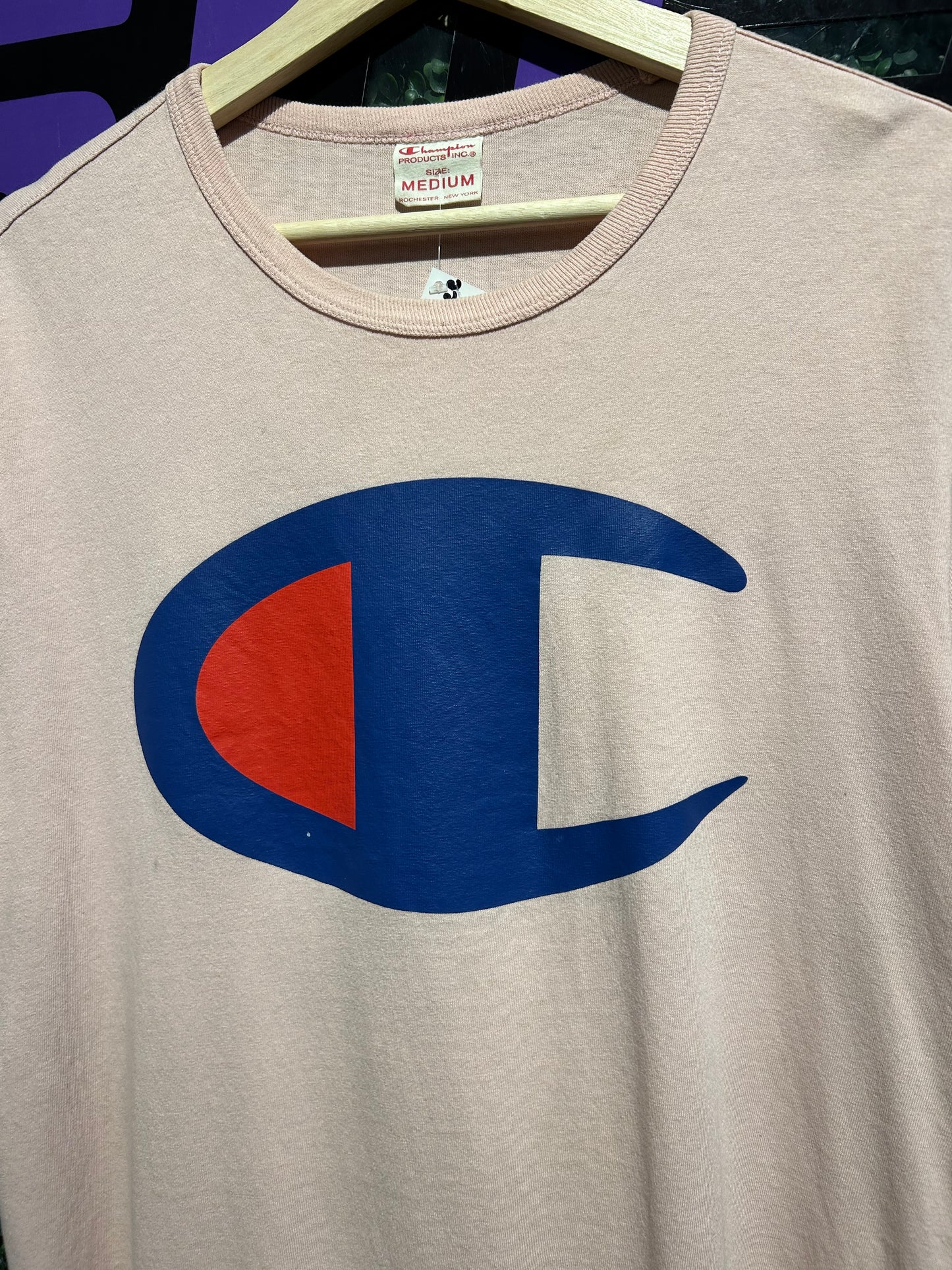 Vintage Champion Logo T-Shirt. Size Medium