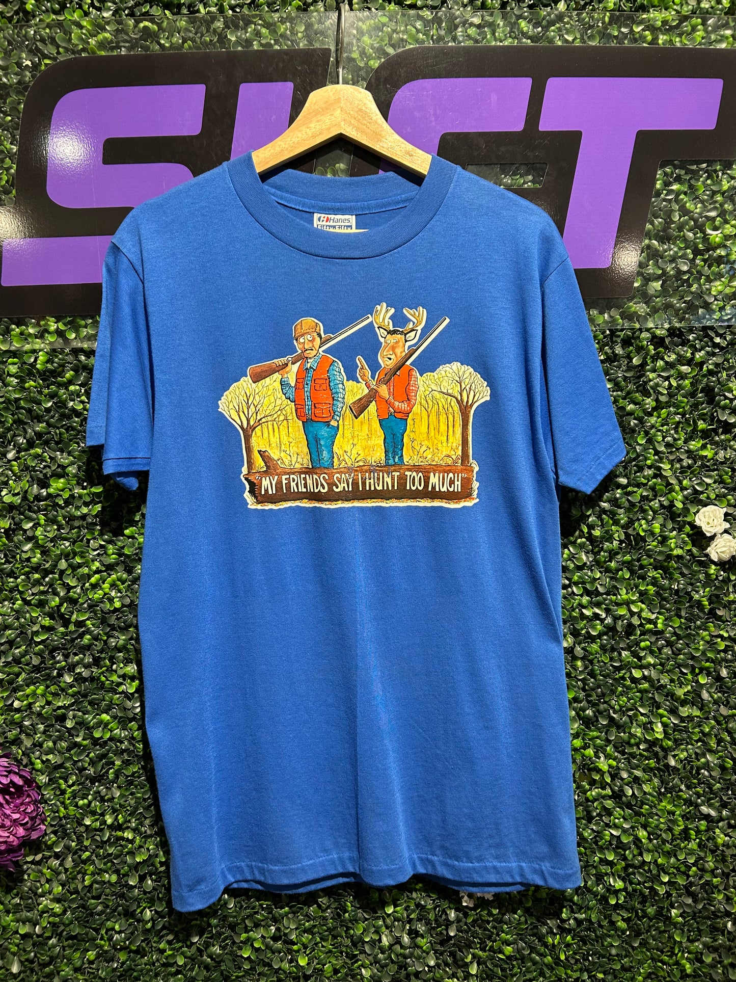 80s My Friends Say I Hunt Too Much T-Shirt. Size Large