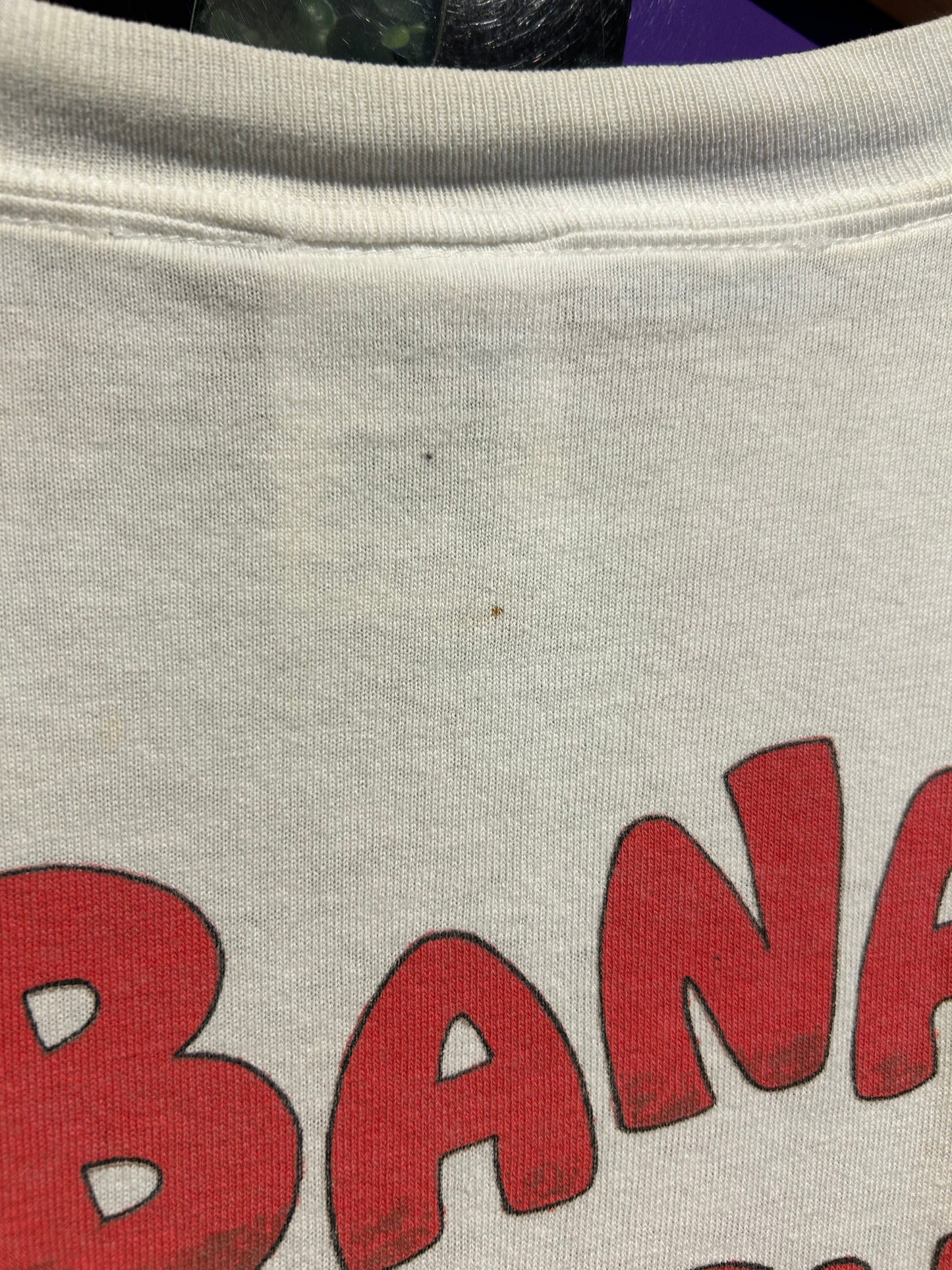 1996 Jimmy Buffett Banana Wind Tour T-Shirt. Size Large