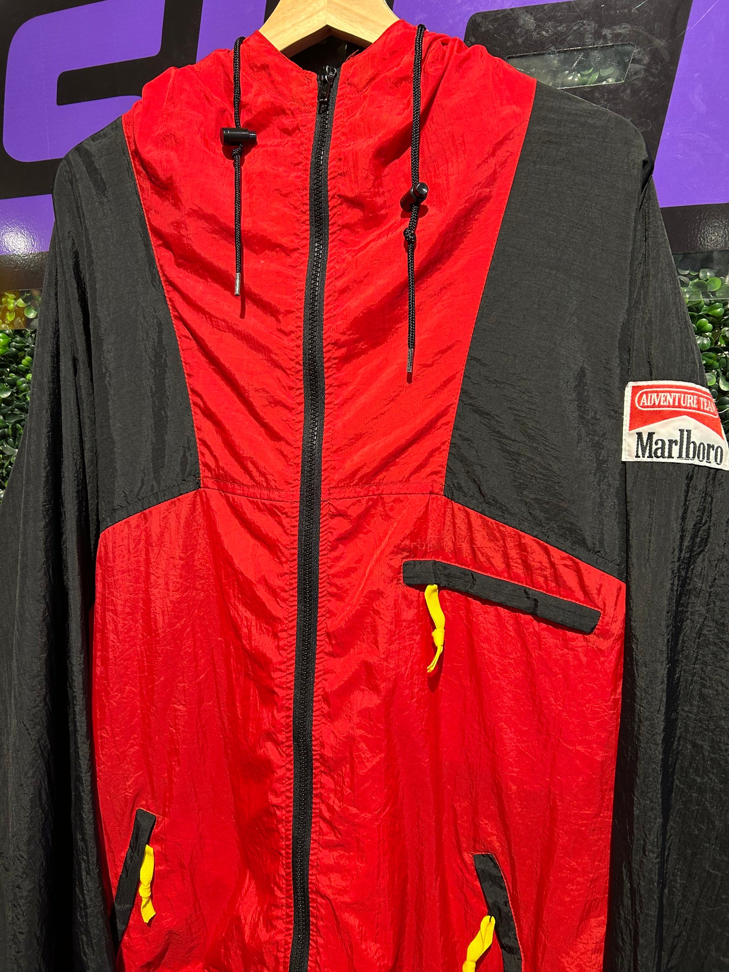90s Marlboro Zip-Up Windbreaker Jacket. Size XL
