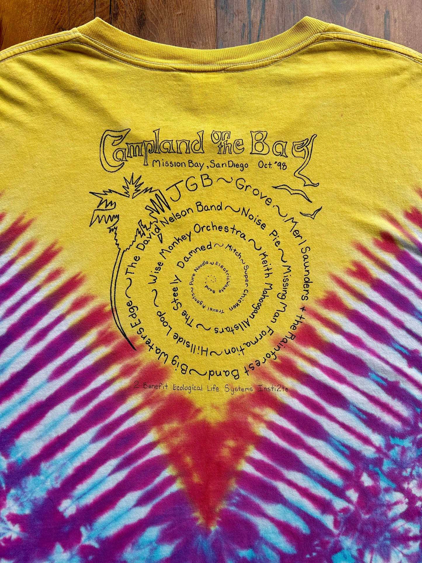1998 Live On The Bay Jerry Garcia Band Tie-Dye T-Shirt. Size XL