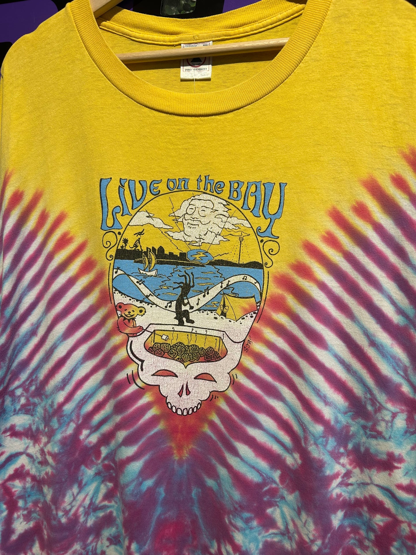 1998 Live On The Bay Jerry Garcia Band Tie-Dye T-Shirt. Size XL